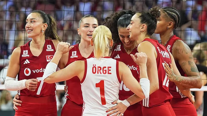 A Milli Kadın Voleybol Takımı, Avrupa Şampiyonası'nda yarın Polonya ile karşılaşacak
