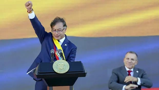 Kolombiya'nın eski lideri Petro'dan hükümete İsrail eleştirisi