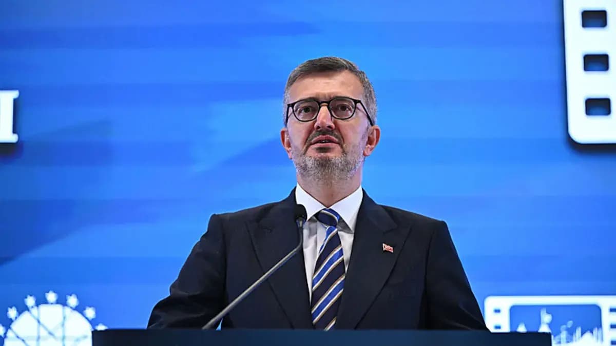İletişim Başkanı Burhanettin Duran'dan 30 Ağustos Zafer Bayramı mesajı