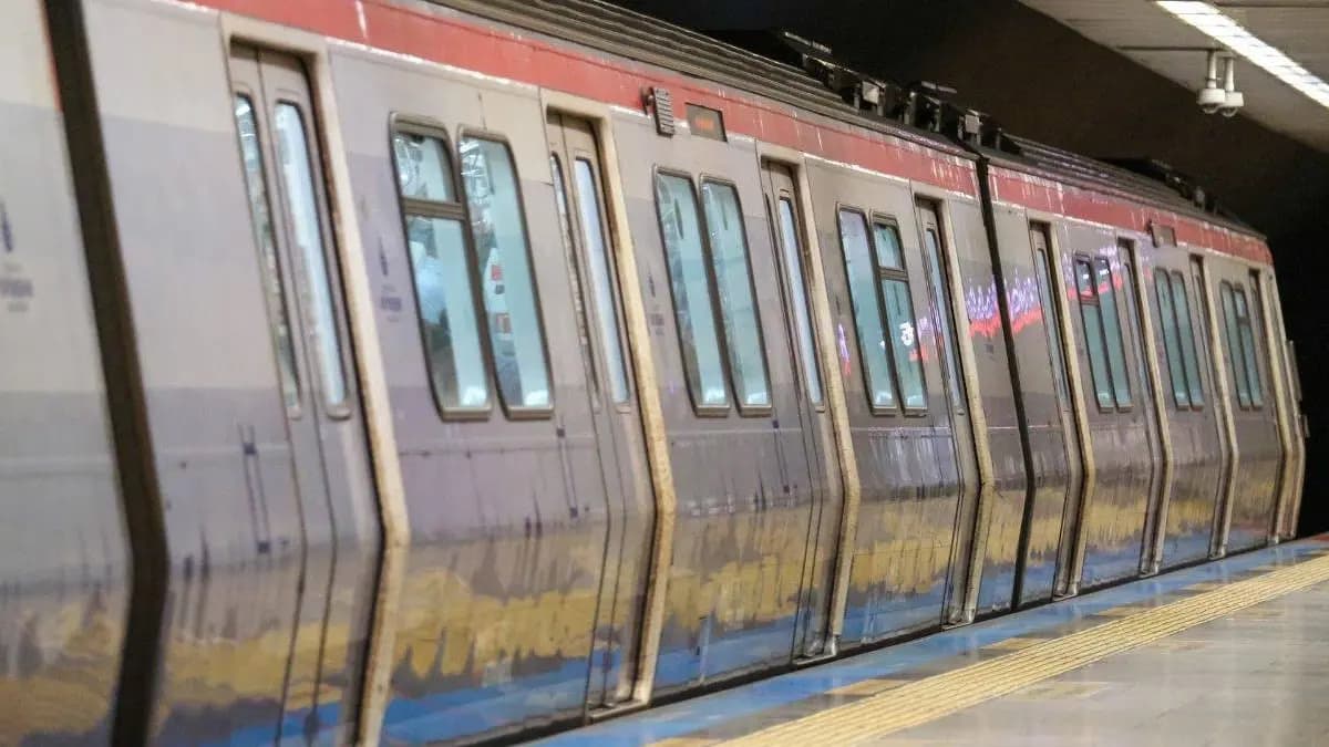 İstanbul’da metroda intihar girişimi: Durak kapatıldı