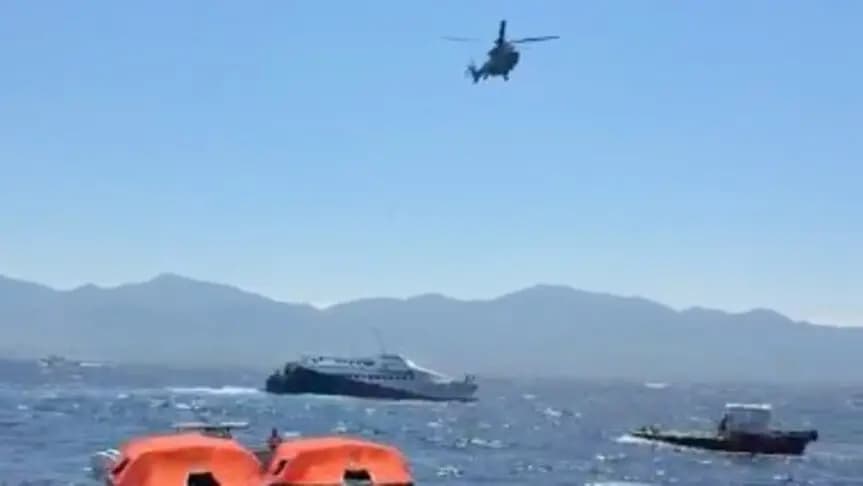 KKTC'nin Girne Limanı'ndan ayrılan feribot alabora oldu