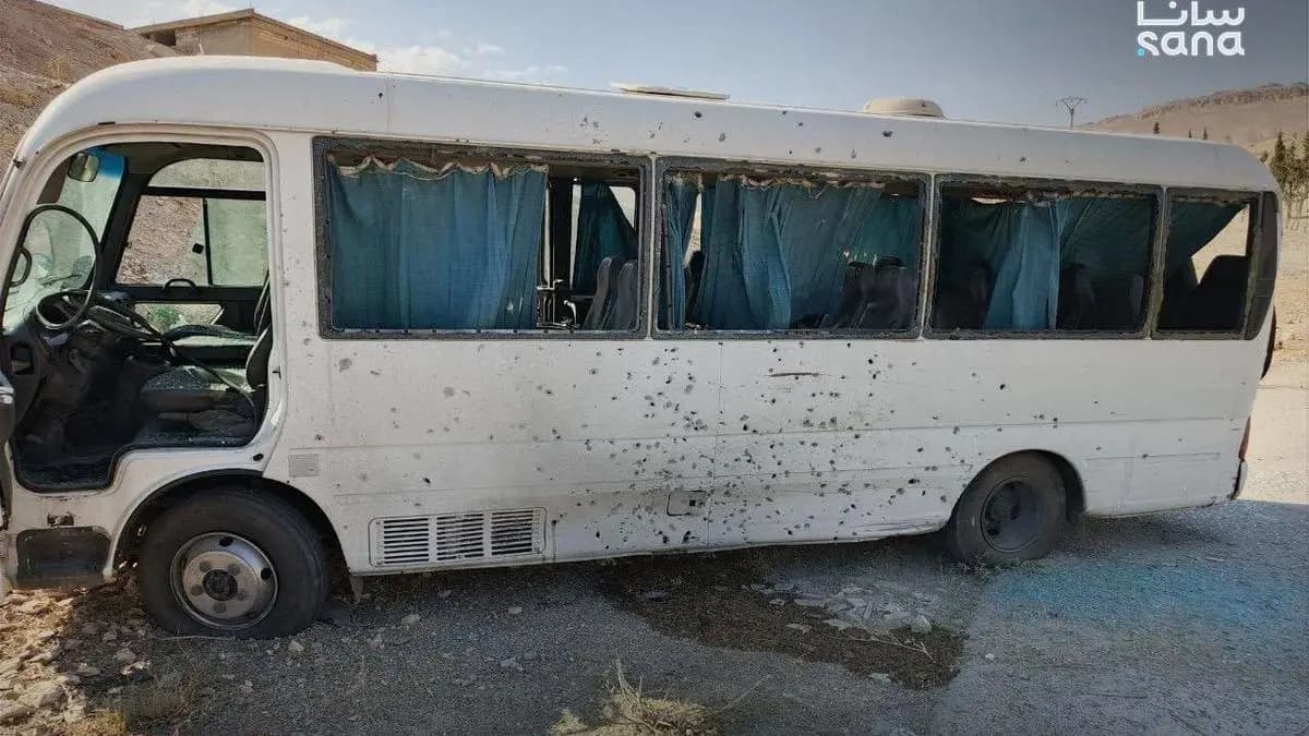 Suriye'de güvenlik güçlerine bombalı saldırı! Yaralılar var