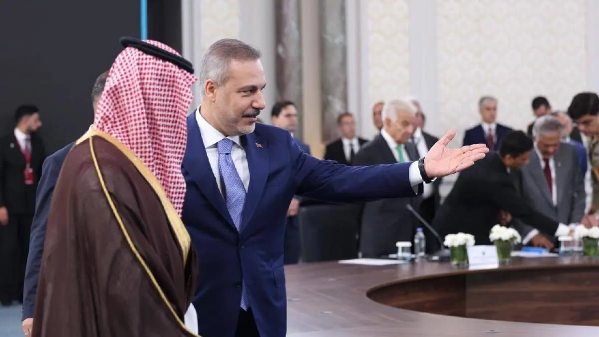Mekke Ortak Savunma Anlaşması'nın ilk toplantısı İstanbul'da yapıldı