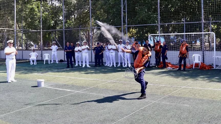 "TEKNOFEST Mavi Vatan"da El İncesi Atma Yarışması çeyrek final müsabakaları yapıldı