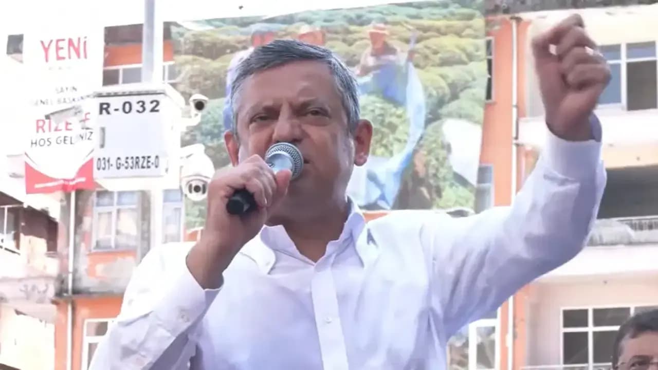 Özgür Özel, Erdoğan'a memleketinde yanıt verdi: 'Siyaset transferlerle kazanılmaz'