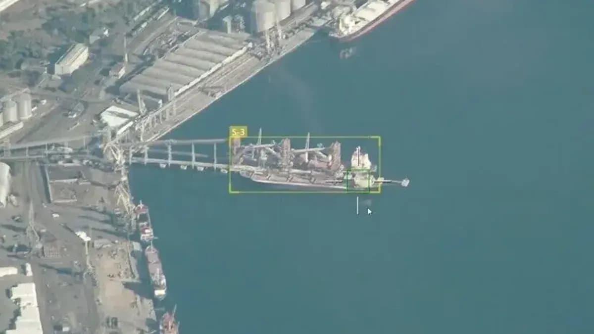 Rusya: Ukrayna'da gemi ve altyapı tesislerini vurduk