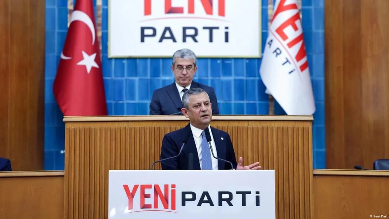 Avrupa Türkiye Sosyal Demokrat Hareketi’nden yurt dışındaki Türklere YENİ Parti’ye üyelik çağrısı