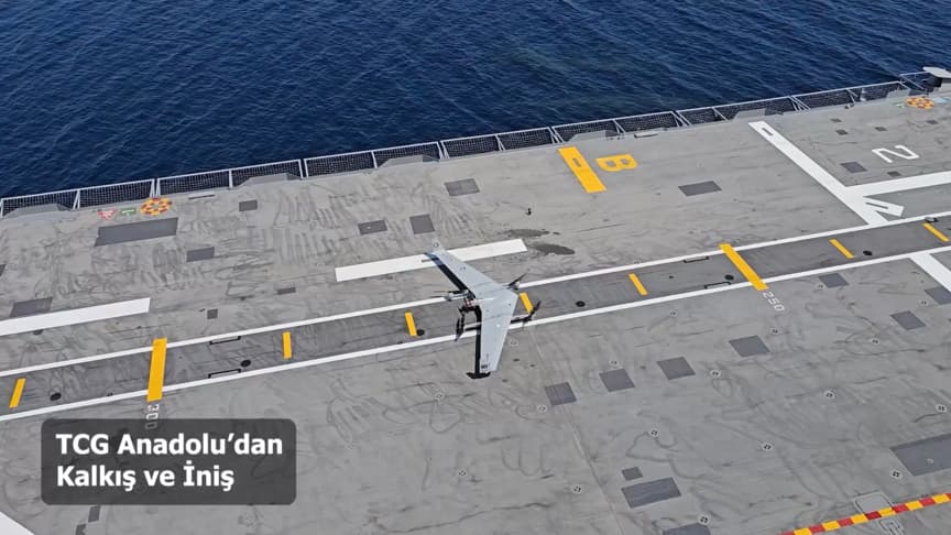 Bayraktar KALKAN DİHA, TCG Anadolu ve TCG Burgazada gemilerinde test uçusu gerçekleştirdi