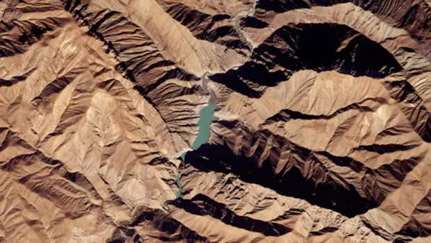 Tahran'da su kıtlığı alarmı: Barajlar boş kaldı