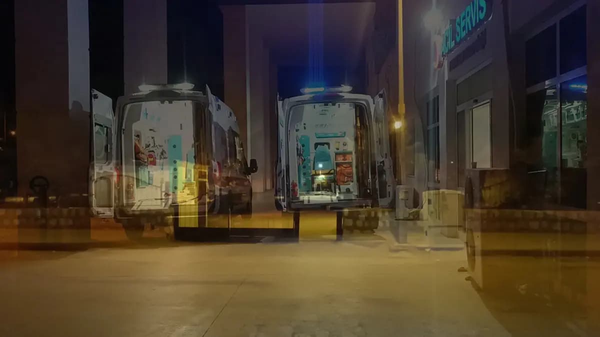 Parkta oturan kadının başına yorgun mermi isabet etti