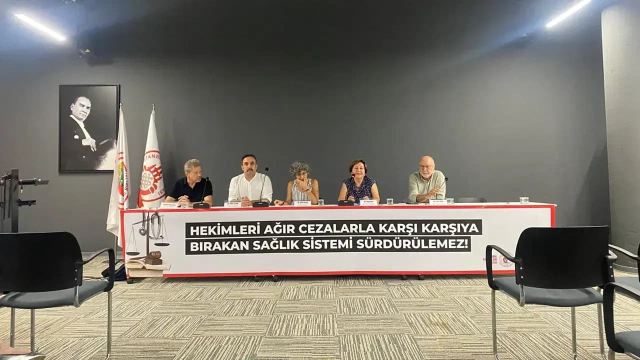 İTO ve TTB'den hekimlere yönelik tazminat davalarına tepki: 'Sağlık sistemi yapısal bir krizle karşı karşıya'