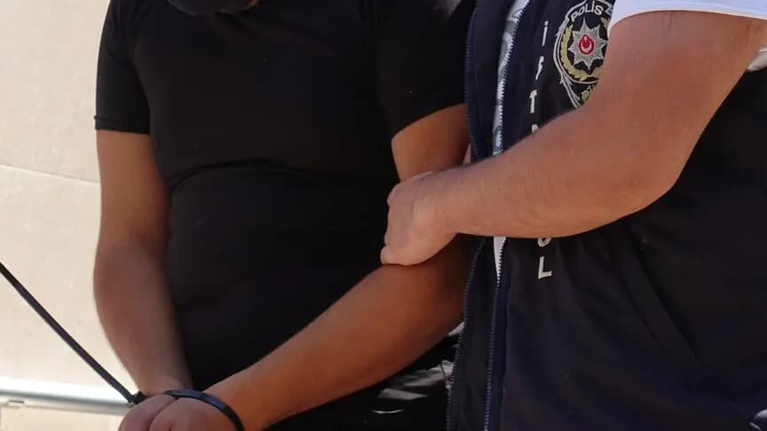 Antalya merkezli 5 ilde hazine taşınmazlarının usulsüz devri soruşturmasında 27 gözaltı