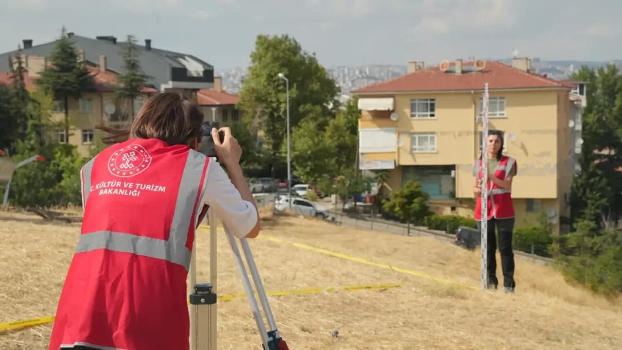 Ankara'nın kalbindeki 2 bin 800 yıllık Frig tümülüsü ilk kez kazılıyor