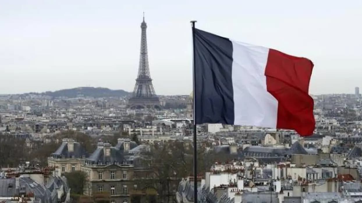 Fransa'da 2027 yarışı kızışıyor! Macron sonrası için yeni aday