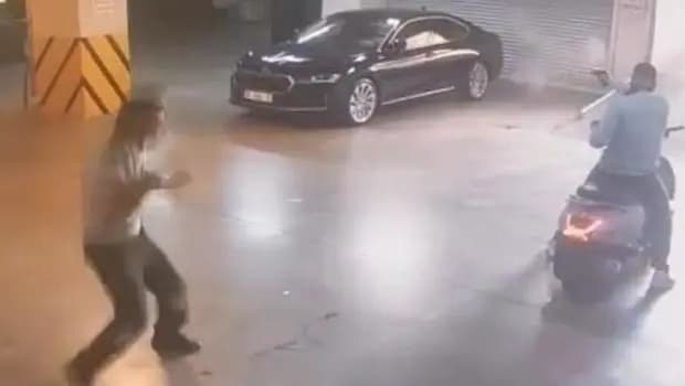 Belediye başkanının makam aracına silahlı saldırıda 2 tutuklama