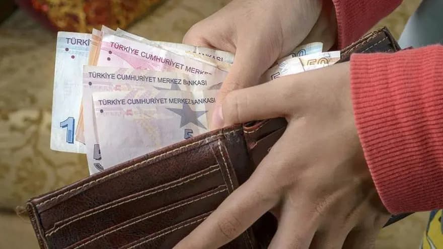 Türk-İş açıkladı: Ağustosta açlık sınırı 37 bin 388 TL'ye yükseldi