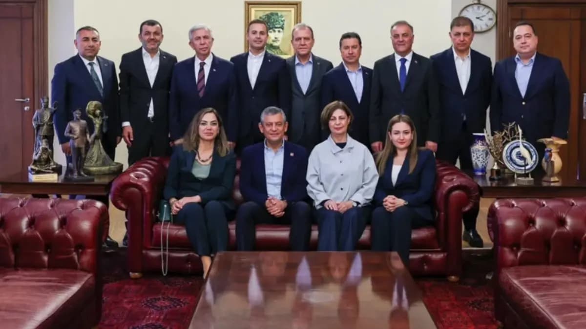 Bu fotoğraftakiler şimdi nerede?
