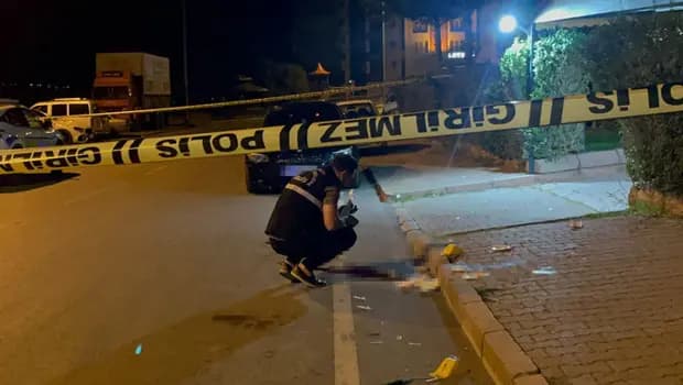 Kayseri’de baba ile oğul birbirini bıçakladı! Polis biber gazı kullanarak müdahale etti