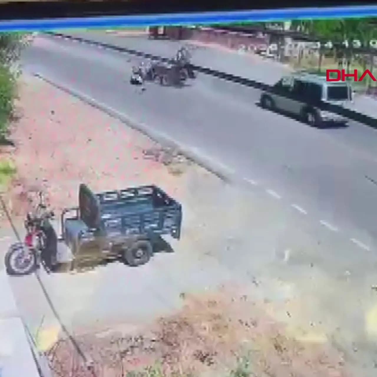 ATV ve motosiklet çarpıştı! Dehşet yaşandı!