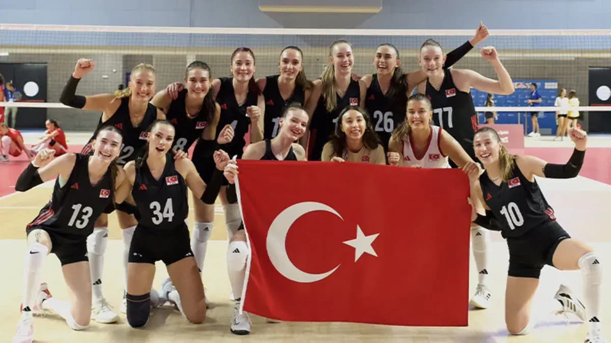A Milli Kadın Voleybol Takımı, 2026 Akdeniz Oyunları'na galibiyetle başladı!