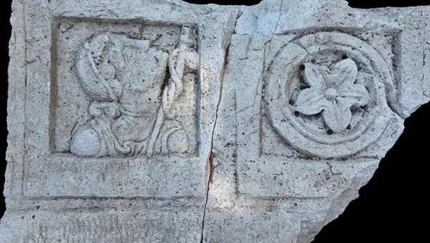 Side’de 390 metrelik anıtsal antik cadde gün yüzüne çıktı