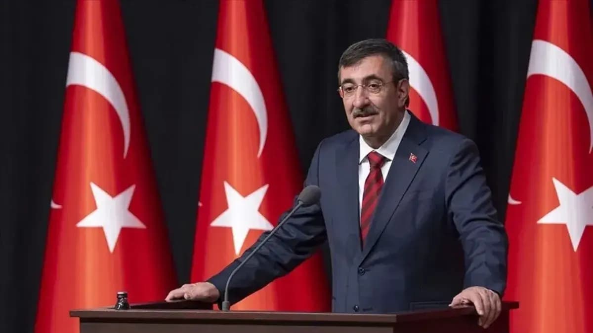 Cevdet Yılmaz'dan büyüme yorumu: Ekonomi belirsizliklere rağmen karşı dayanıklı