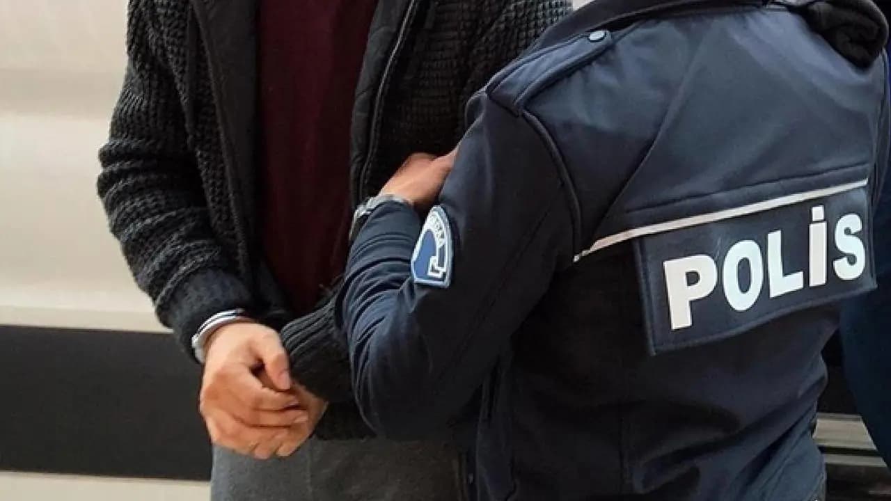 Havalimanı otoparkında cinayet: Gürcistanlı kadını öldüren emekli polis tutuklandı