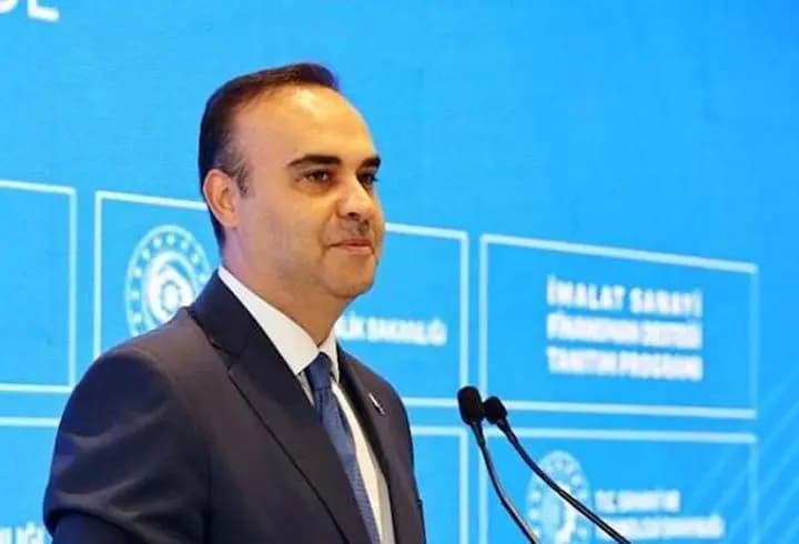 Bakan Kacır duyurdu: 250 milyar liralık finansman paketine işletmelerimiz 1 Eylül’den itibaren başvurabilecek