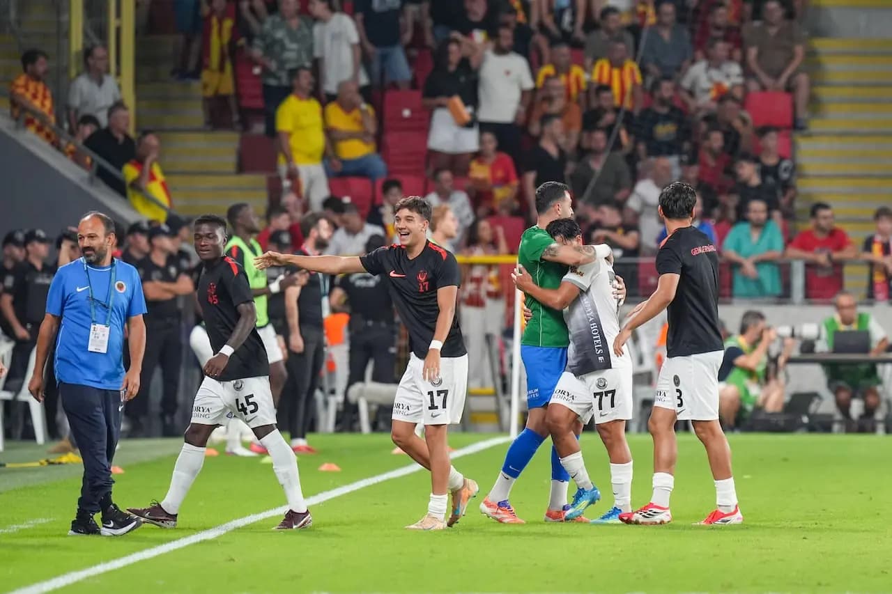 Gençlerbirliği İzmir’de kazandı, liderliğe yükseldi