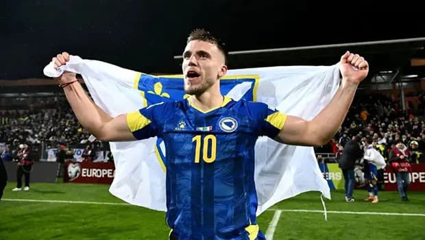 Ermedin Demirovic'ten Cimbom'a kötü haber