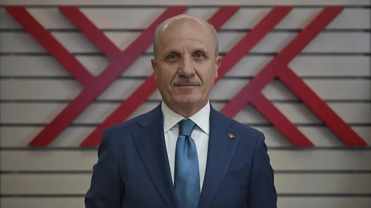 YÖK Başkanı Özvar: "Türkiye Stratejik Teknoloji İnsan Kaynağı Programı" gençleri bilimsel üretimin merkezine taşıyacak