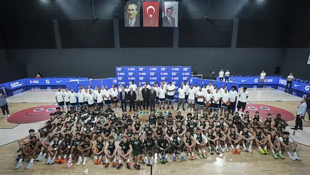 Basketball Without Borders (BWB) Next Up erkekler kampı, İstanbul'da başladı