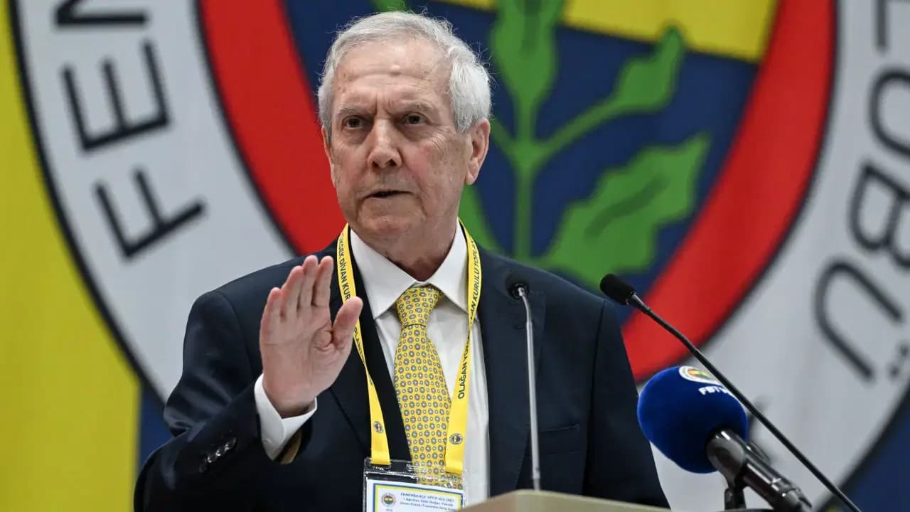 Aziz Yıldırım, Samandıra'da Fenerbahçeli futbolcularla buluştu
