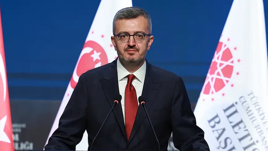 İletişim Başkanı Duran: Türkiye, kirli hesaplara karşı Suriye'nin yeniden ayağa kalkmasını desteklemeyi sürdürecektir