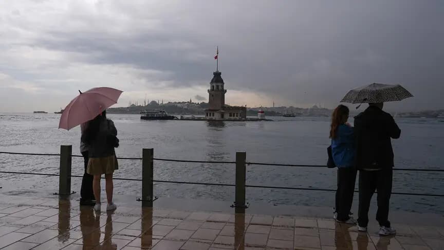 İstanbul yarın yağışlı sistemin etkisi altına girecek