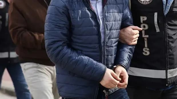 Toplu taşımada ‘perdeleme’: 5 milyonluk vurgun yaptılar