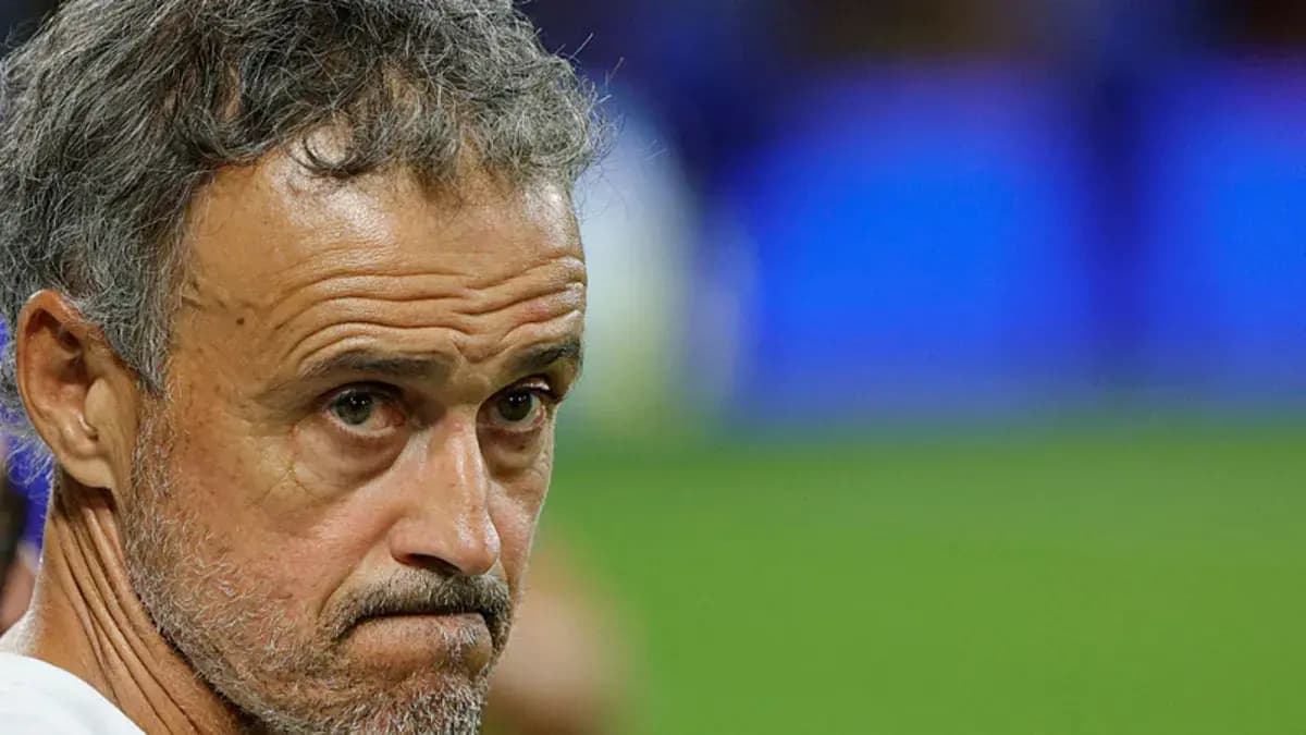 PSG, Luis Enrique'nin sözleşmesini uzattı!