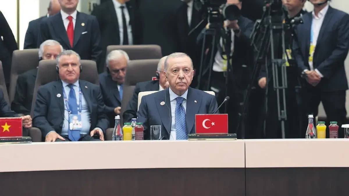 Şanghay Zirvesi’nden dünyaya adil düzen, istikrar ve huzur mesajı: Türkiye barış için çalışıyor