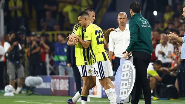 Bartuğ Elmaz, Roma maçına devam edemedi!