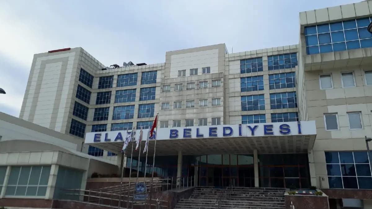 AKP’li belediyede 711 işçiye sendika, en düşük ücret 50 bin TL