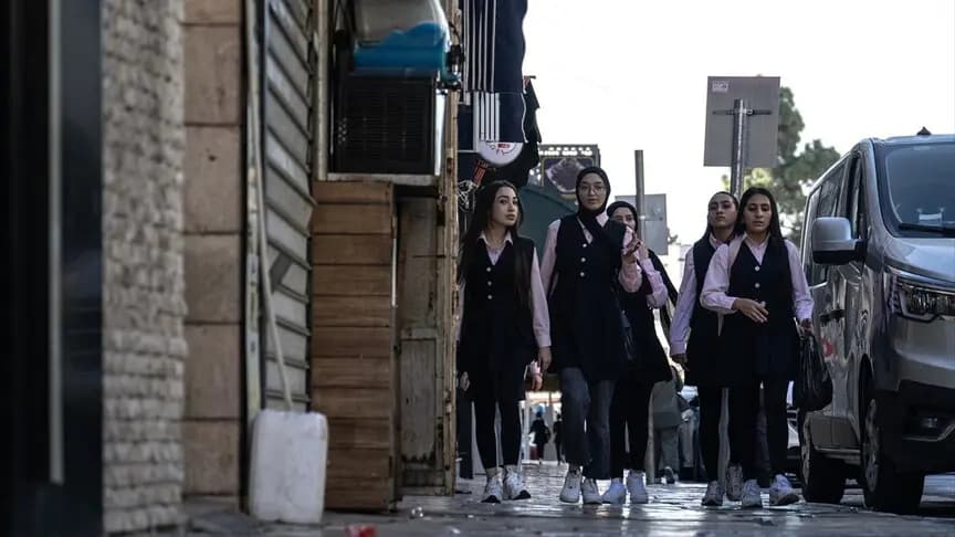 İsrail'in "Kudüs ile Batı Şeria'nın bağlarını koparma girişimi" eğitimde de aksamaya neden oldu