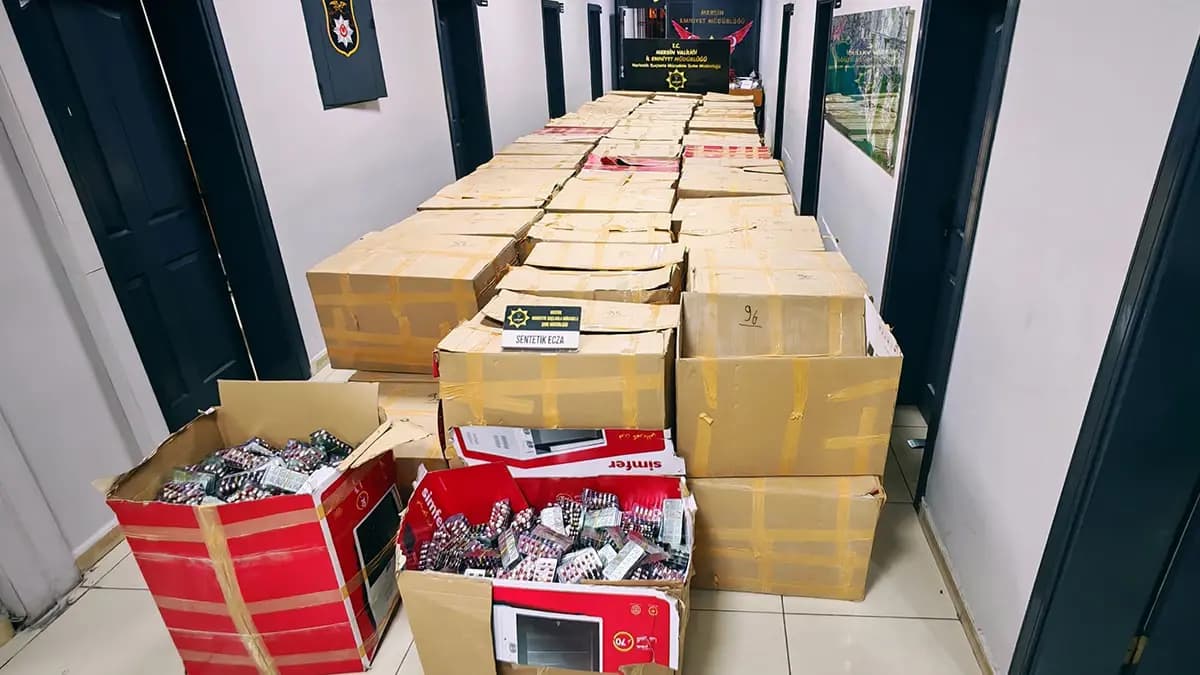 Asansör firmasında 2 milyon 296 bin 336 sentetik ecza hapı ele geçirildi