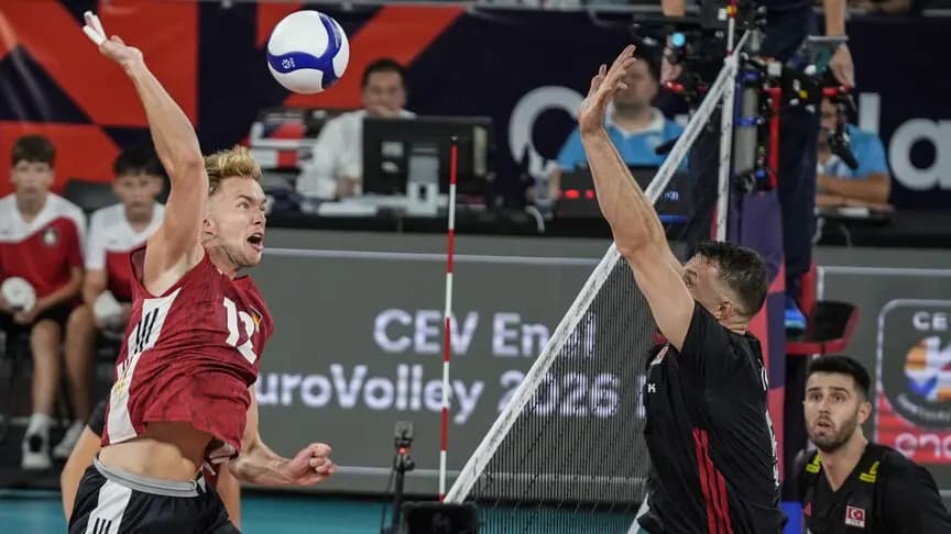 A Milli Erkek Voleybol Takımı, Avrupa Şampiyonası'na mağlubiyetle başladı