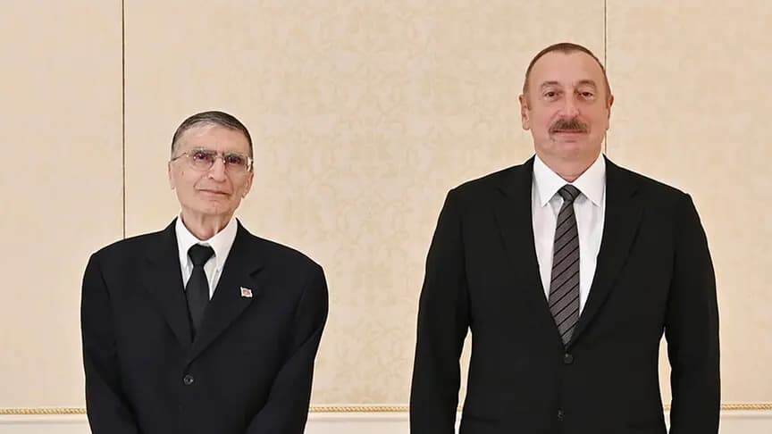 Azerbaycan Cumhurbaşkanı Aliyev, Nobel ödüllü Türk bilim insanı Sancar'ı "Şöhret" nişanıyla ödüllendirdi