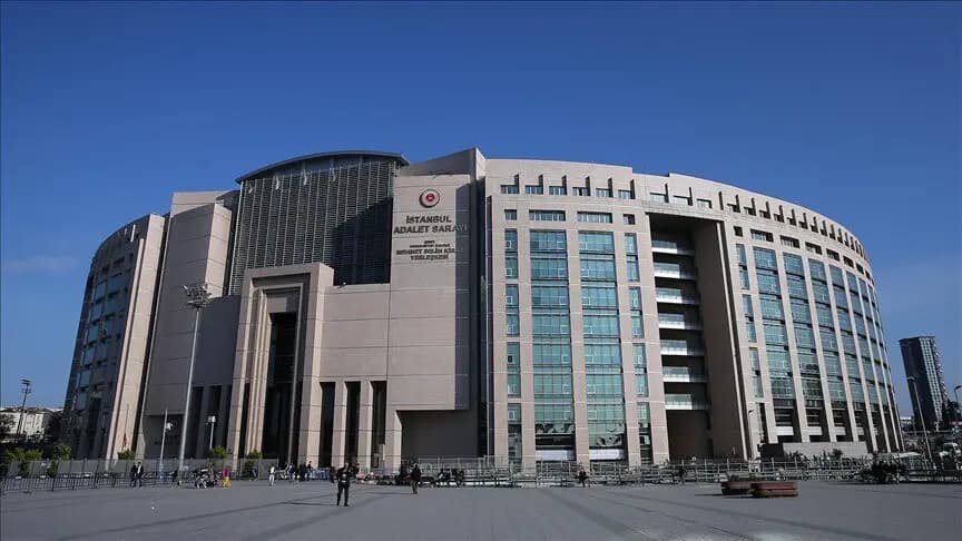 "İmamoğlu çıkar amaçlı suç örgütü" soruşturmasında gözaltına alınan 6 zanlı tutuklandı