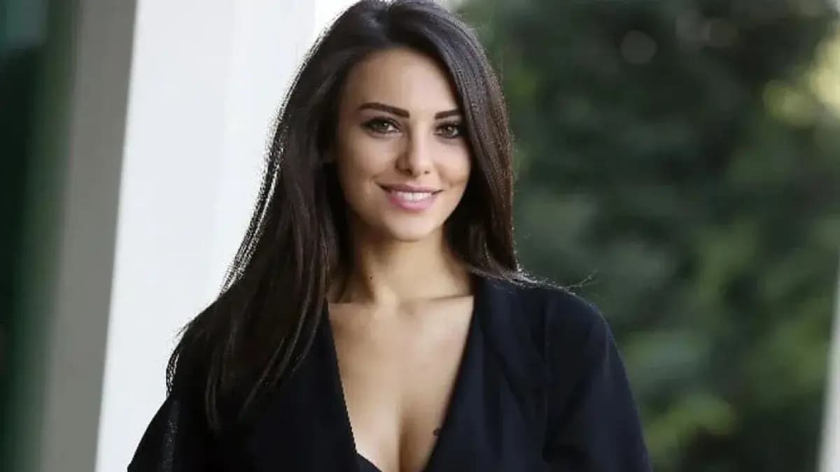 Tuvana Türkay müzikalle dönüyor