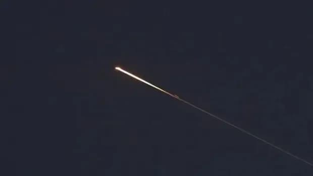 Yemen ordusu, Husilerin mevzilerini bombaladı