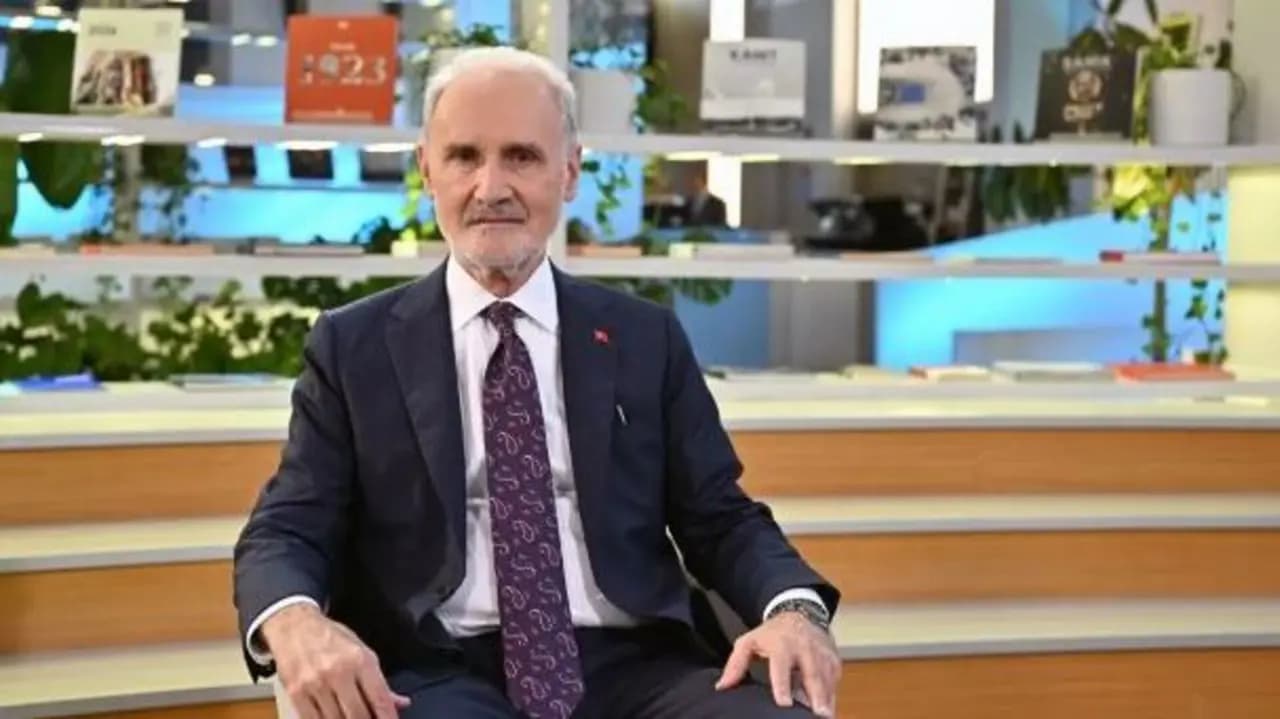 "Türkiye, enflasyonu düşürme ile sanayisini baskılama arasında ikilem yaşamamalı"