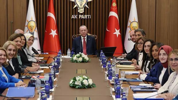 Cumhurbaşkanı Erdoğan, kadın belediye başkanlarını kabul etti