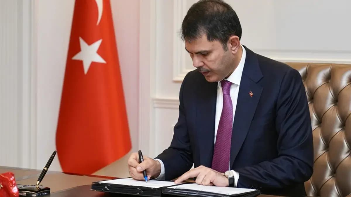 Akdeniz için tarihi adım! Bakan Kurum duyurdu: Çevre koruma seferberliği başlıyor